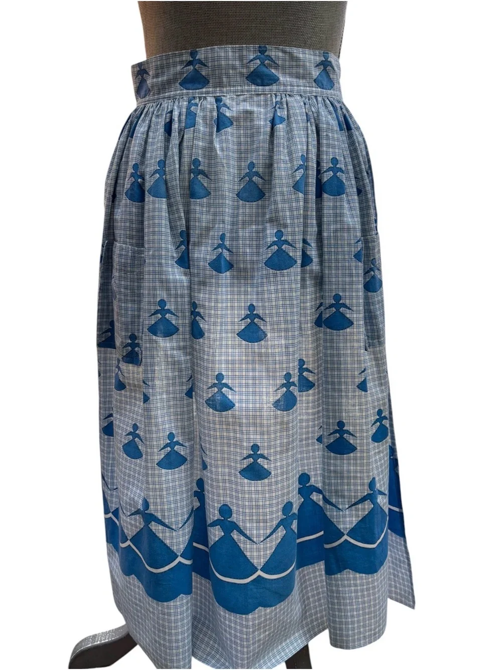 VTG 1950s Dancing Ladies Blue White Graph Plaid Half Apron Traditional Prairie